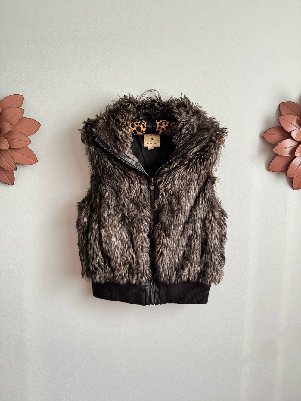 2013 Tumblr Era Forever 21 Faux Fur Hooded Vest Y2K